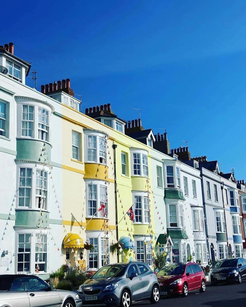 Whitecliff Guest House Weymouth Bagian luar foto