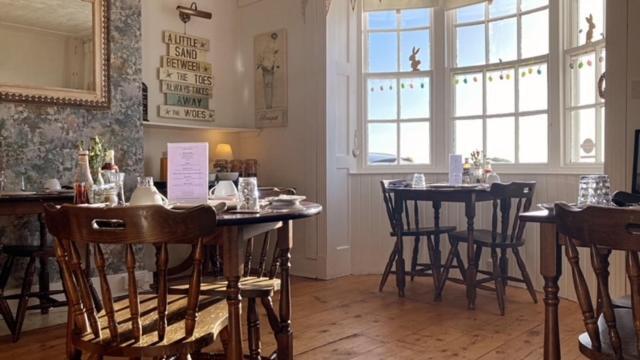 Whitecliff Guest House Weymouth Bagian luar foto